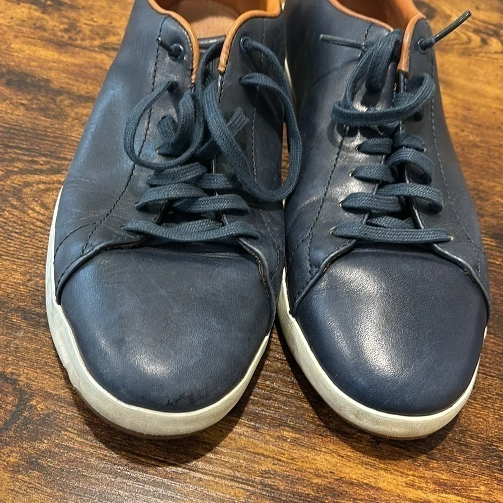 Cole Haan mens Grand Pro Sneaker  leather blue size 10.5